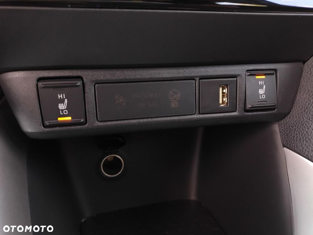 Mazda 2 - 18