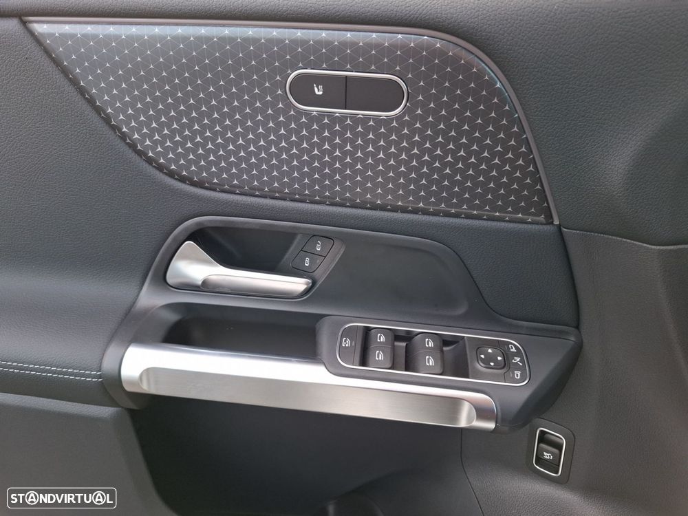 Mercedes-Benz EQB 250 Progressive - 19