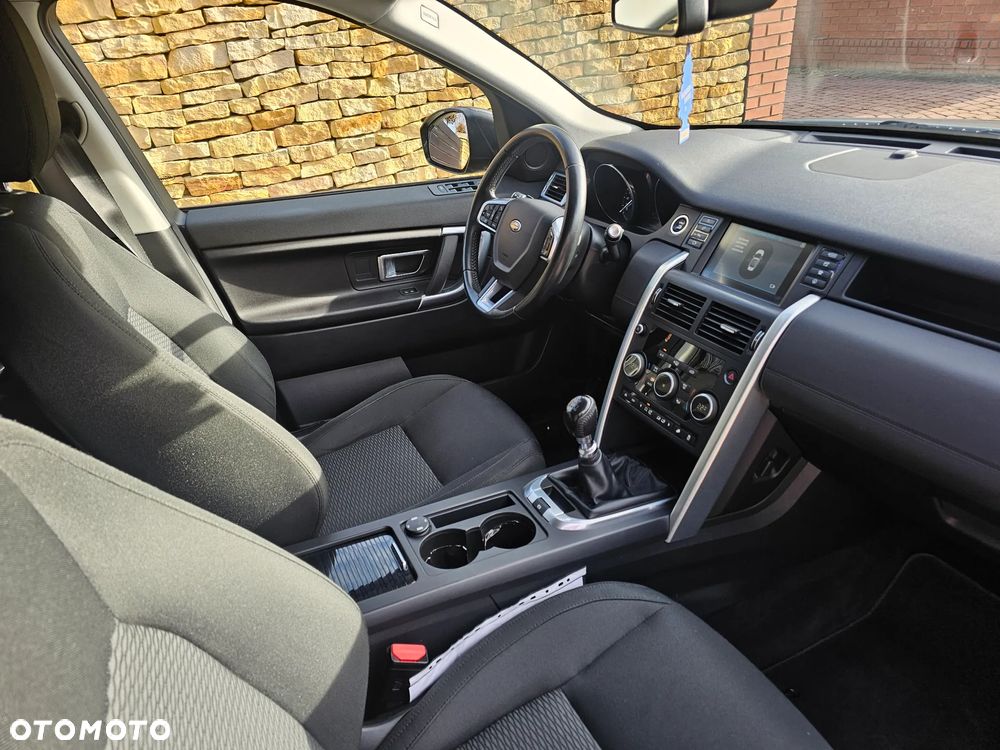 Land Rover Discovery Sport 2.0 D150 - 27