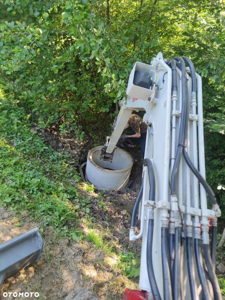 Takeuchi TB228 - 10