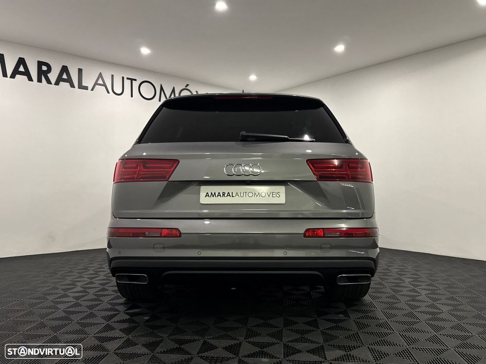 Audi Q7 3.0 TDi quattro Tiptronic 7L - 5