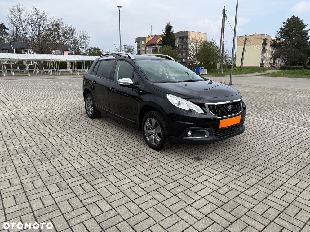 Peugeot 2008 PureTech 82 Style - 2
