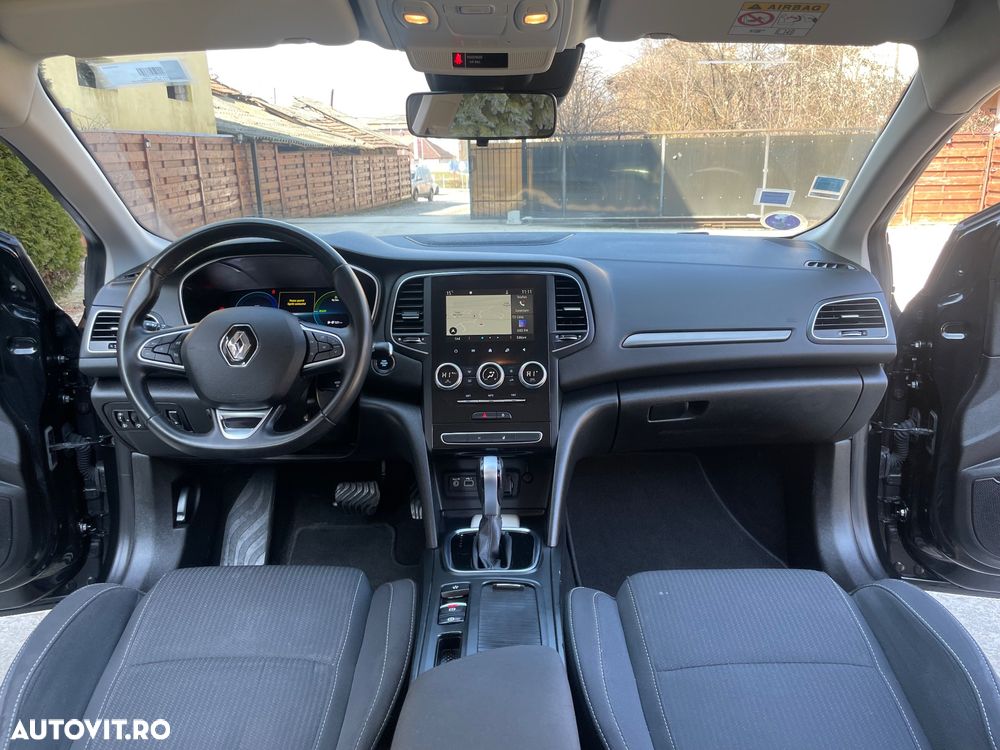 Renault Megane E-TECH 160 INTENS - 32