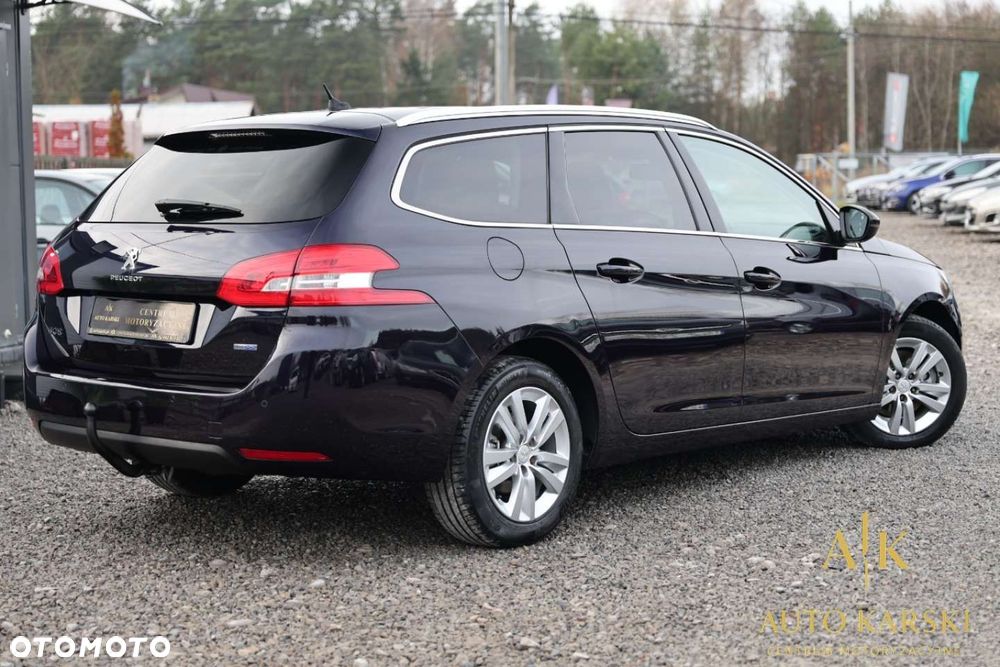Peugeot 308 - 3