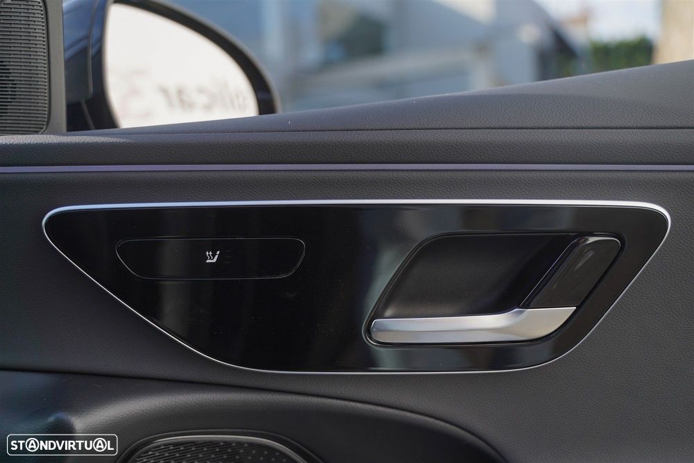 Mercedes-Benz E 300 de - 45