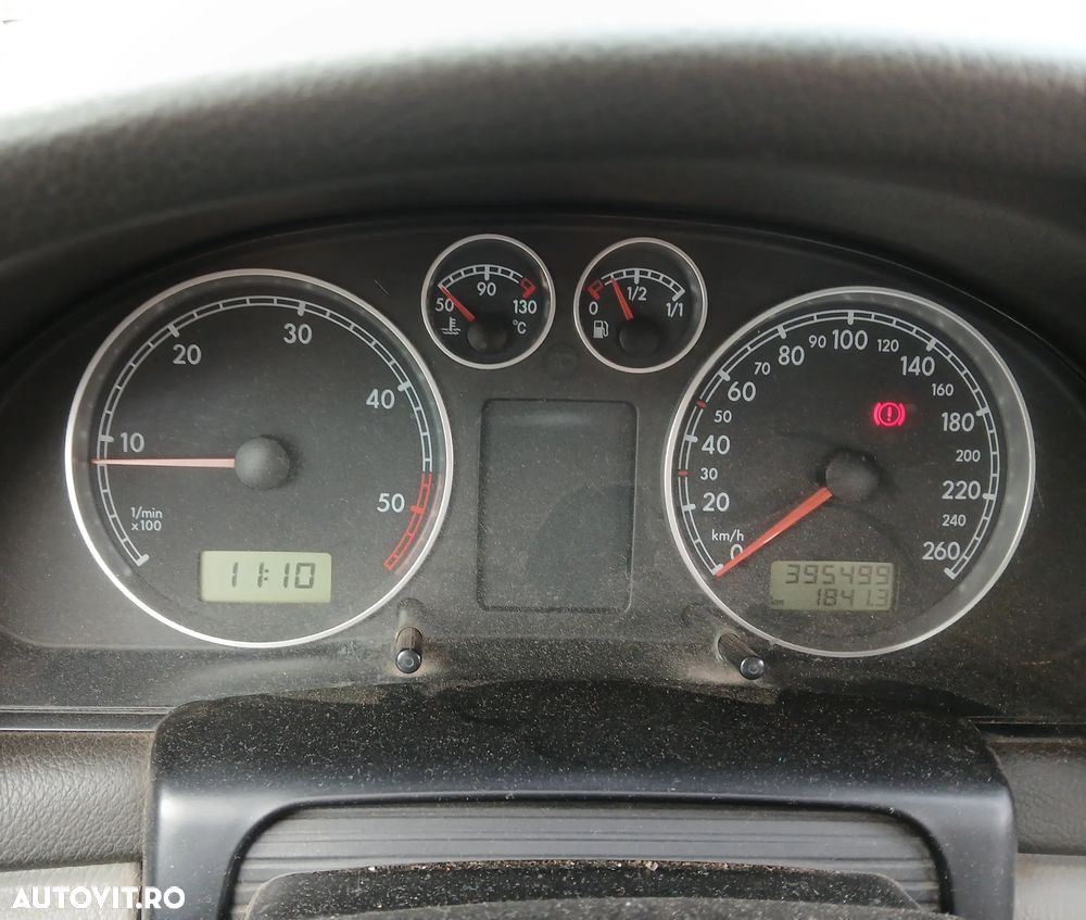 Volkswagen Passat - 8
