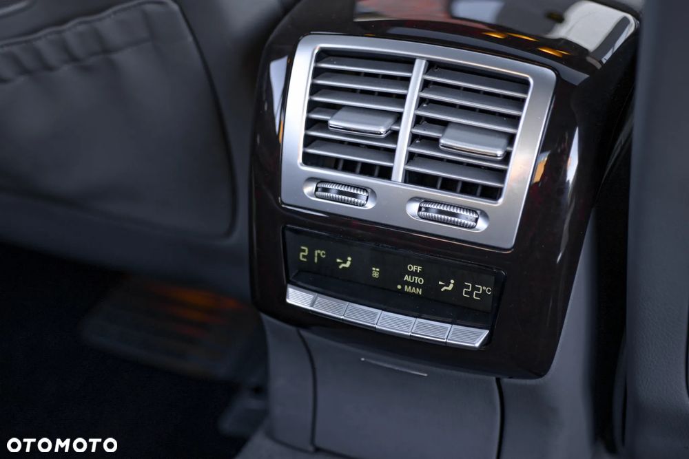 Mercedes-Benz Klasa S - 21