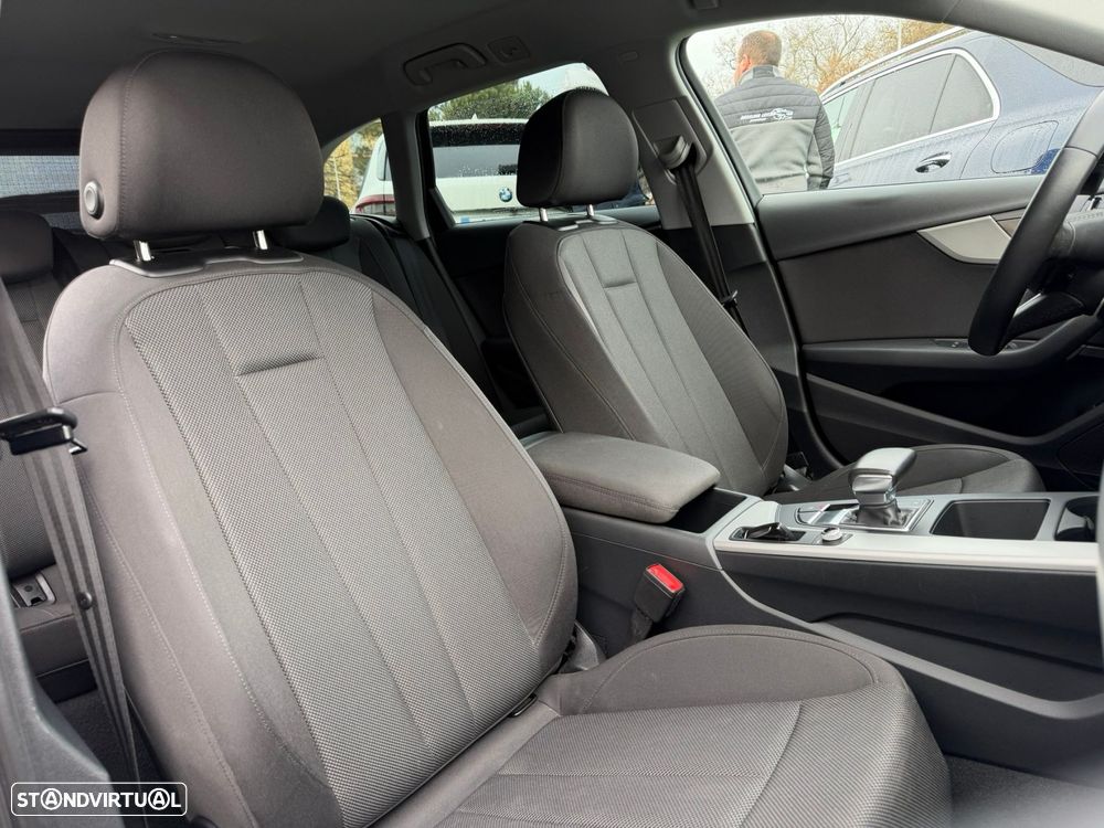 Audi A4 Avant 35 TDI Advanced S tronic - 15