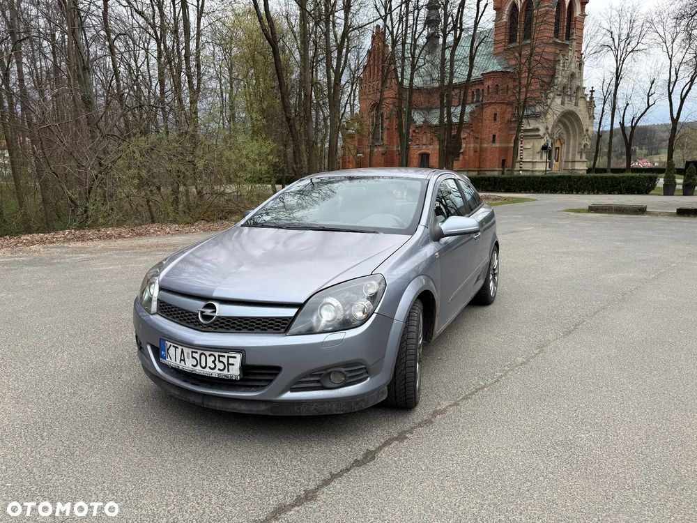 Opel Astra 2.0 T - 4