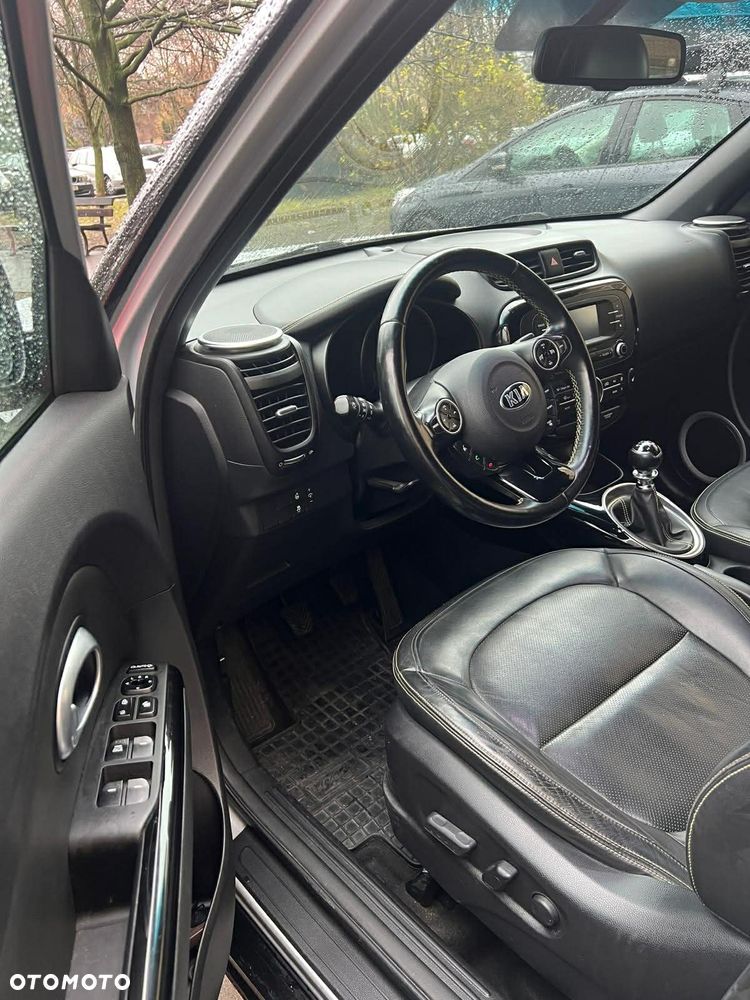 Kia Soul 1.6 GDI Dream Team Edition - 19