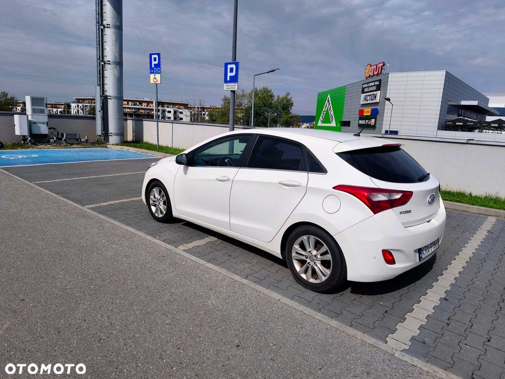 Hyundai I30 2013 photo 2