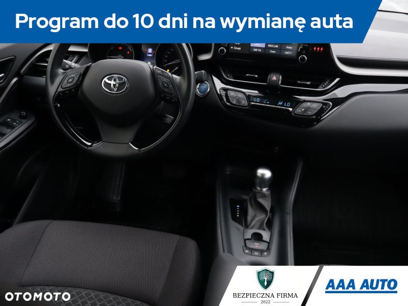 Toyota C-HR - 8