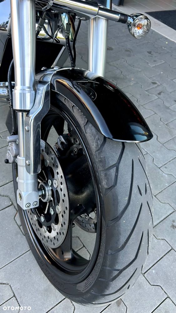 Hyosung GV - 16
