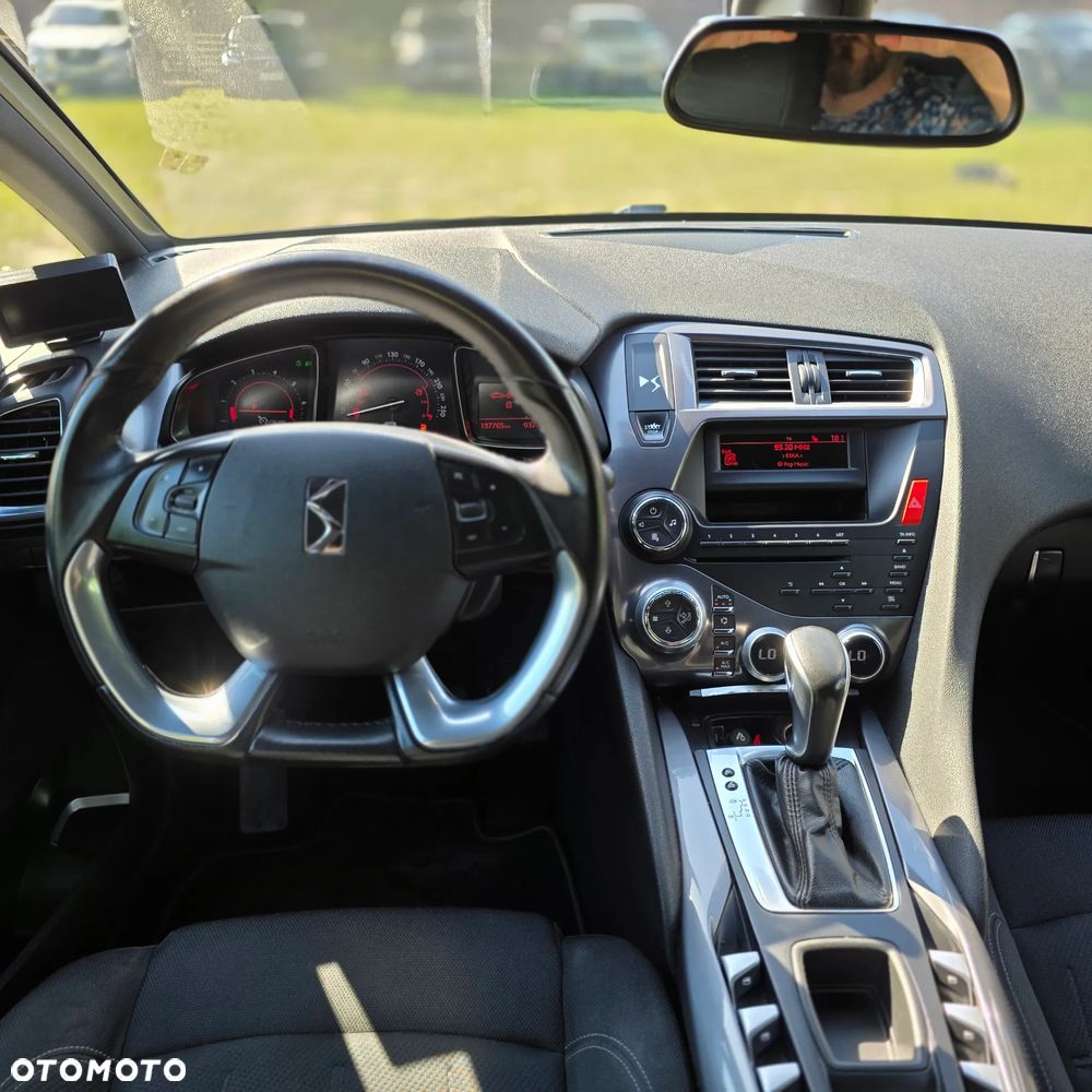 Citroën DS5 THP 155 Chic - 15