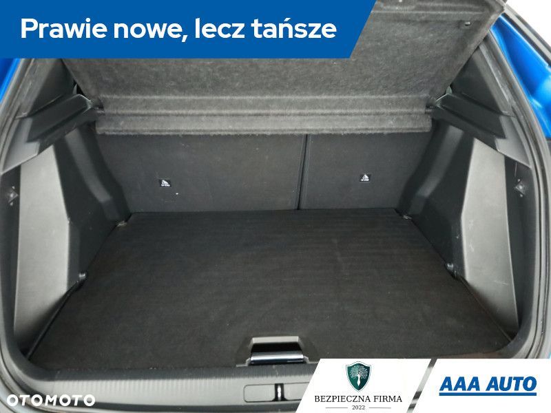 Peugeot 2008 - 13