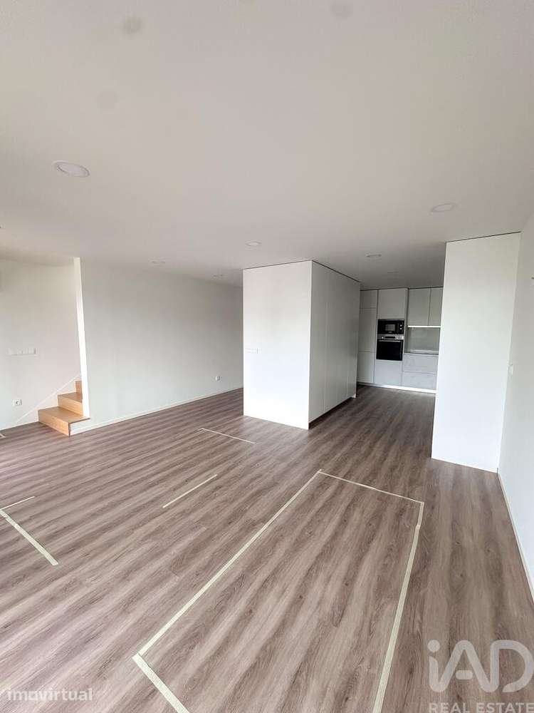 Apartamento T2 em Arca e Ponte de Lima de 90,00 m2 - Grande imagem: 2/13