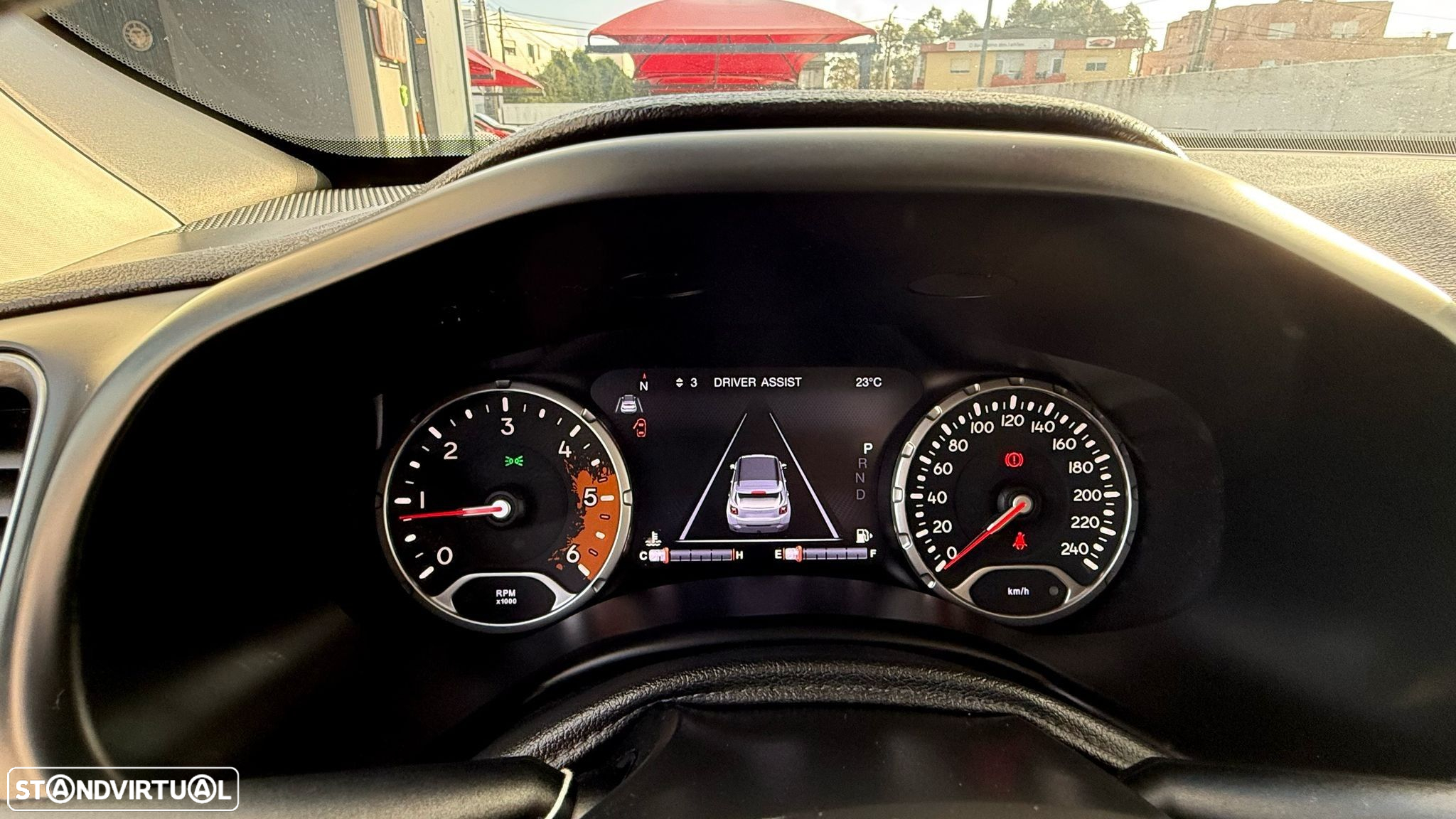 Jeep Renegade 1.6 MJD Limited DCT - 30