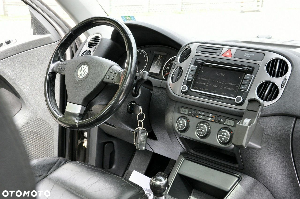 Volkswagen Tiguan 2.0 TSI 4Mot Track&Field - 6