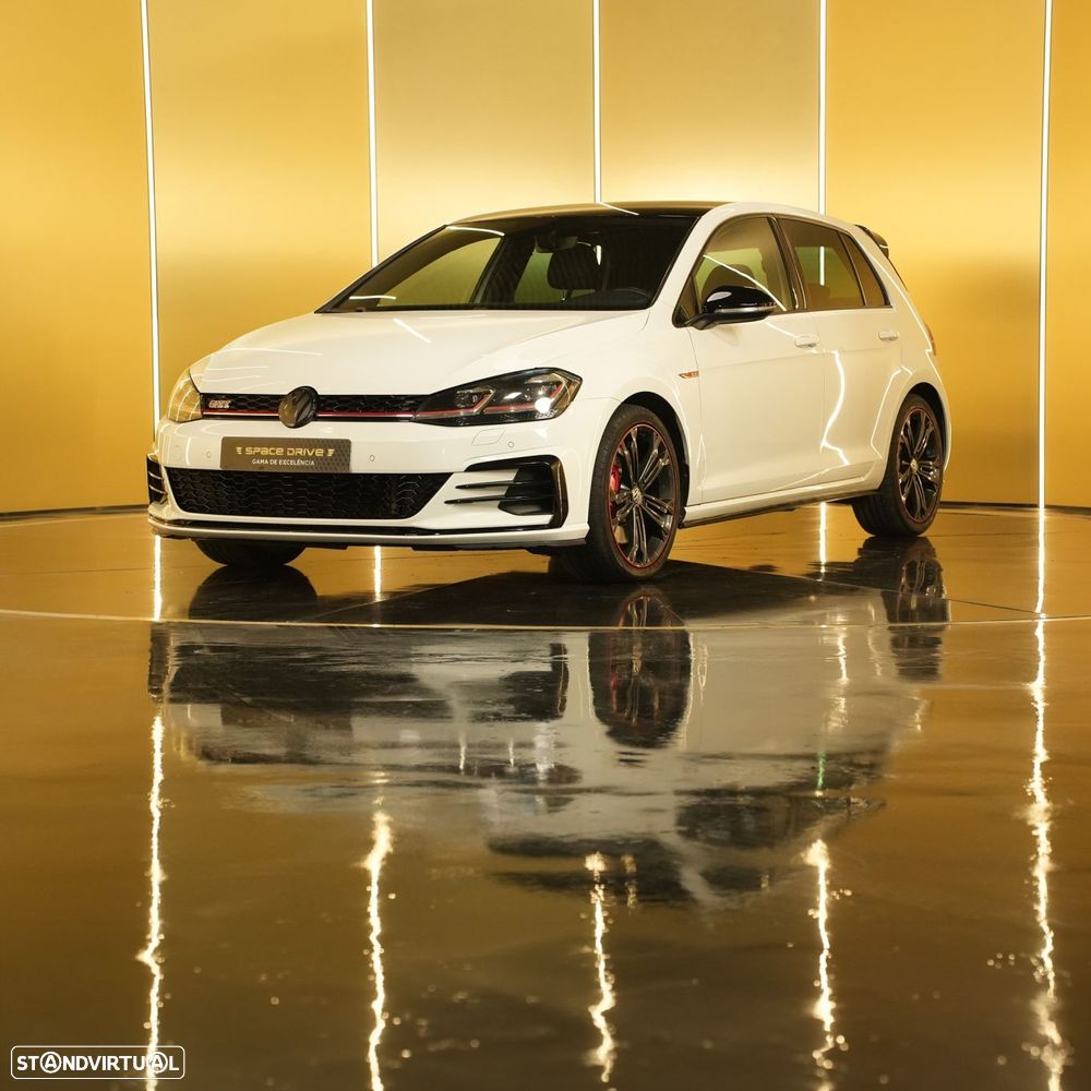 VW Golf 2.0 TSI GTI DSG - 1