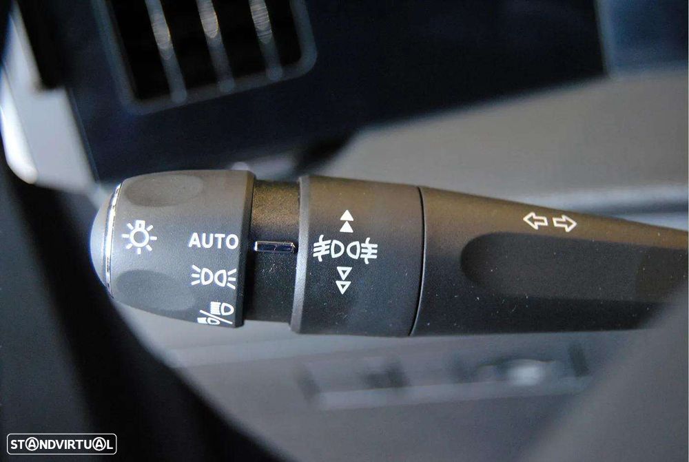 Opel Astra 1.2 T GS Line Aut. - 46