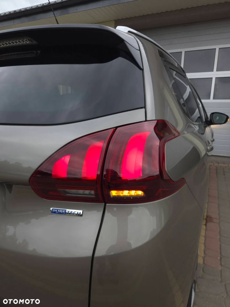 Peugeot 2008 PureTech 82 Style - 14