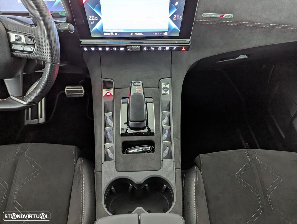 DS DS7 Crossback - 11