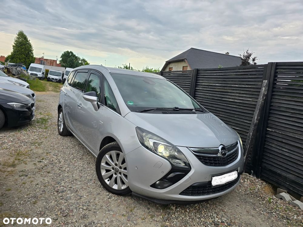 Opel Zafira - 8