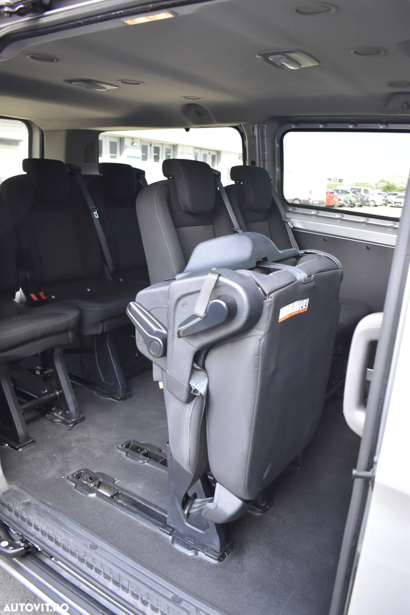 Ford Transit Custom Kombi 320 2.0 EcoBlue 130 CP L2H1 Trend - 34