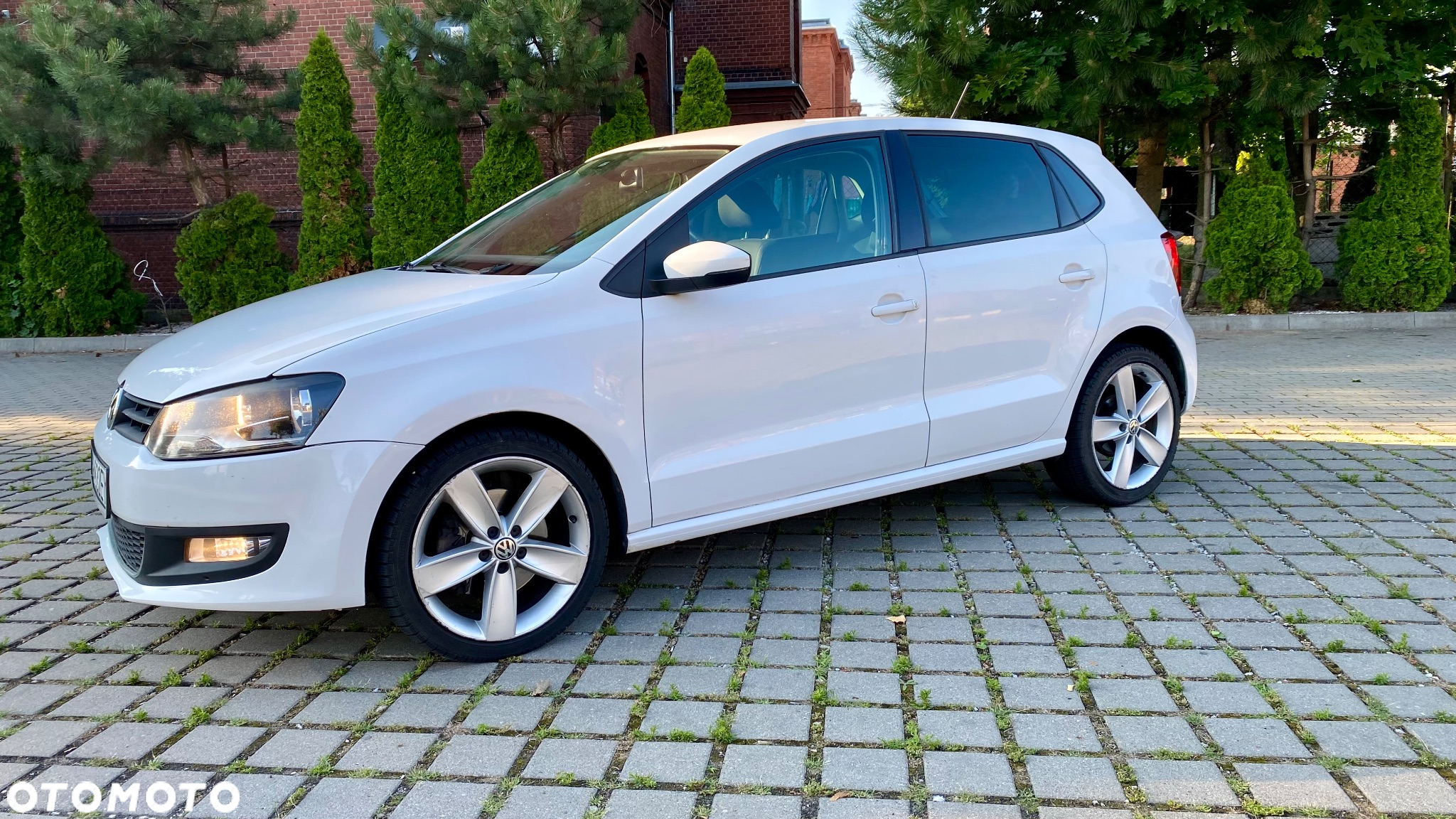 Volkswagen Polo 1.6 TDI DPF Highline - 18