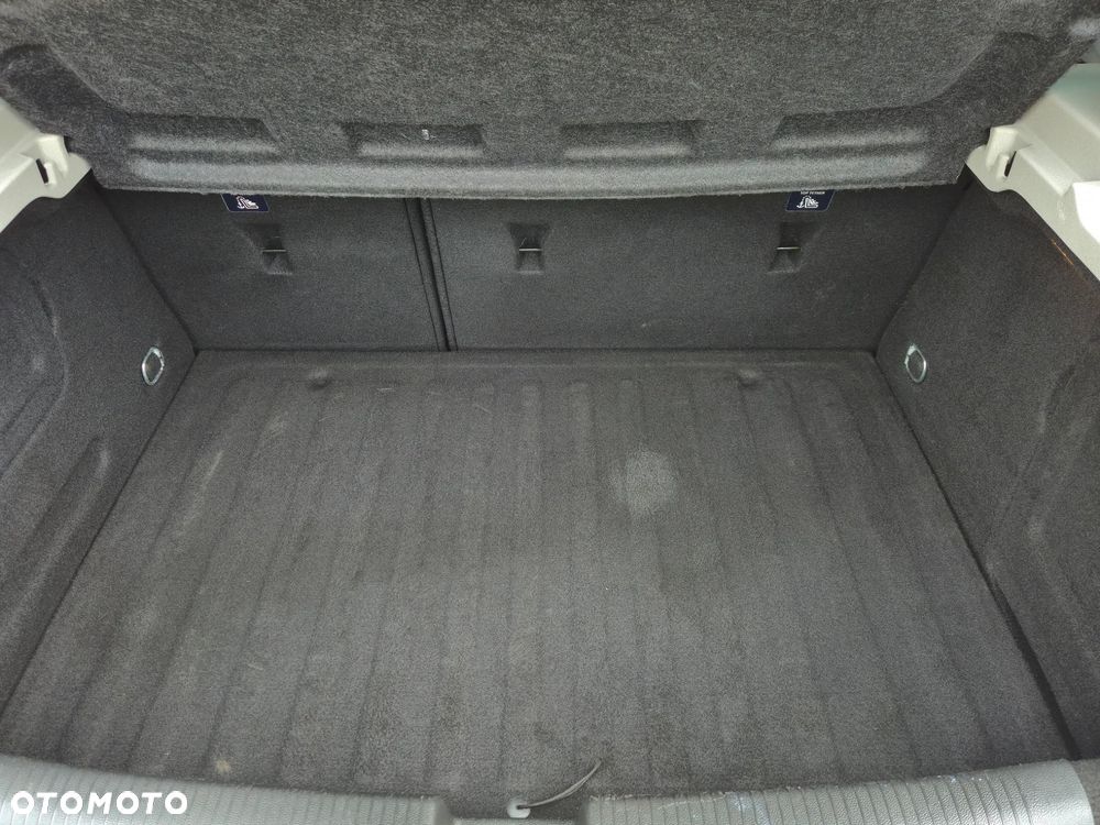 Opel Astra 1.4 Turbo Start/Stop 120 Jahre - 16