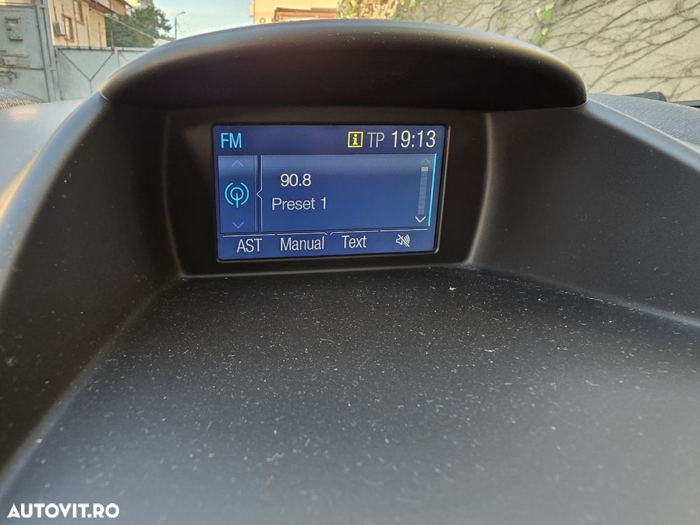 Ford Fiesta 1.5 TDCi DPF Trend - 17
