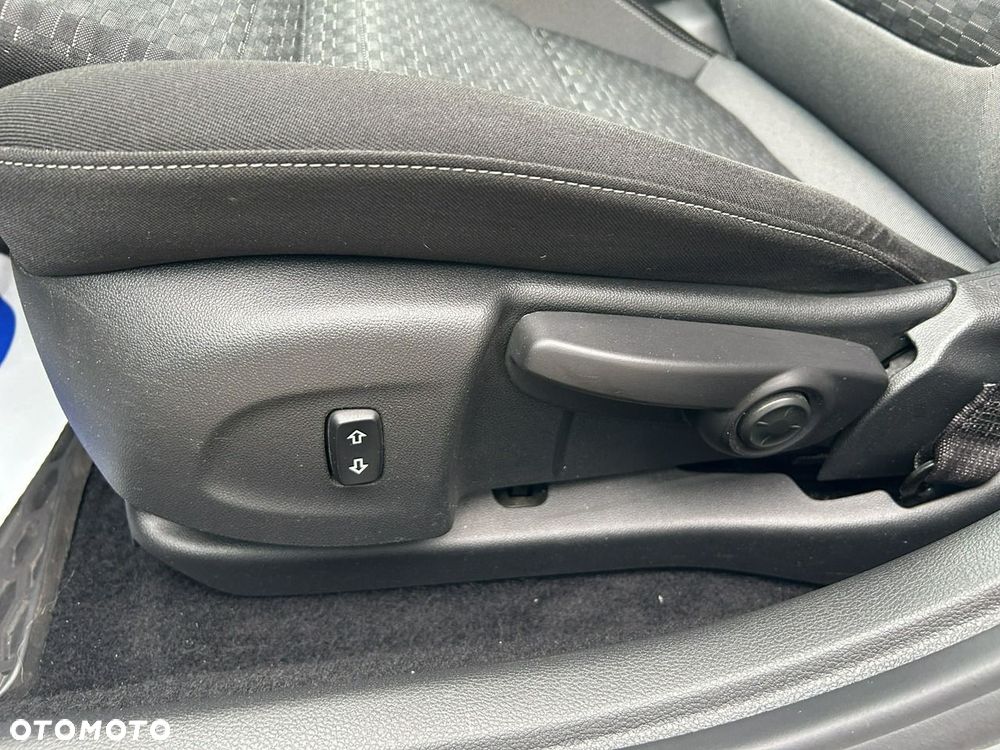 Opel Astra - 13