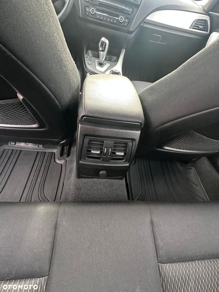 BMW Seria 1 116d - 19
