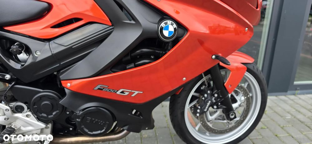 BMW F - 10
