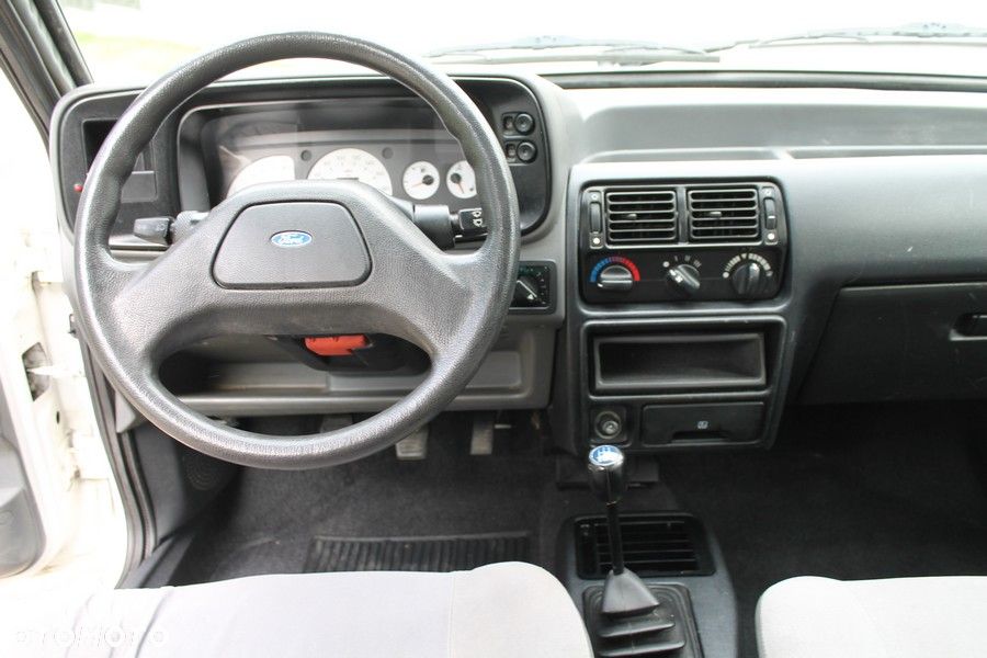 Ford Orion 1.4 CL - 22