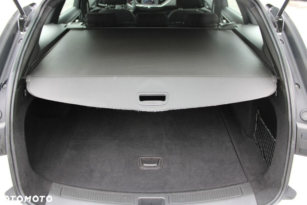 Opel Insignia - 14