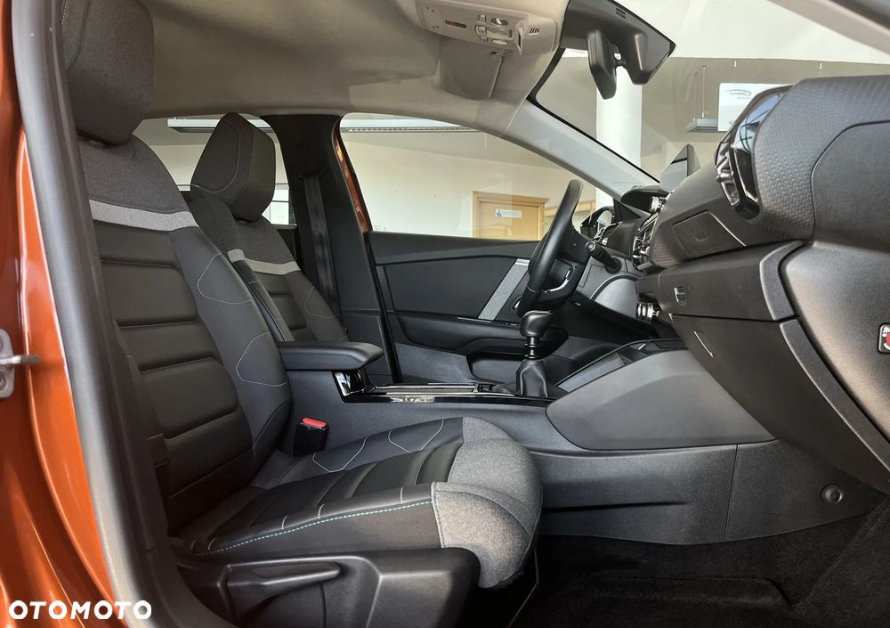 Citroën C4 1.2 PureTech Shine S&S - 26