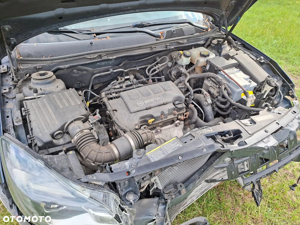 Opel Insignia 1.4 T Elegance S&S - 8