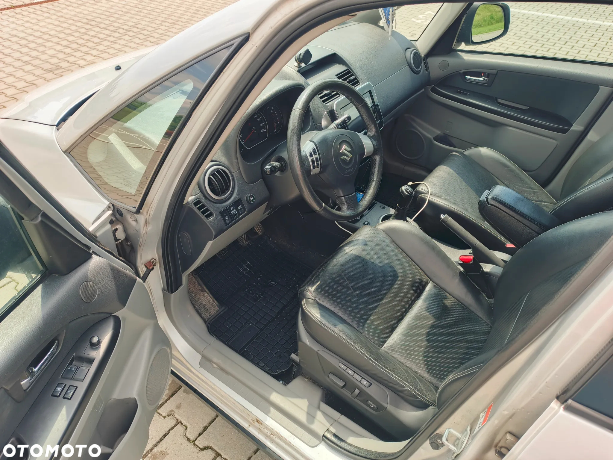 Suzuki SX4 1.6 GS / Premium 4WD - 12