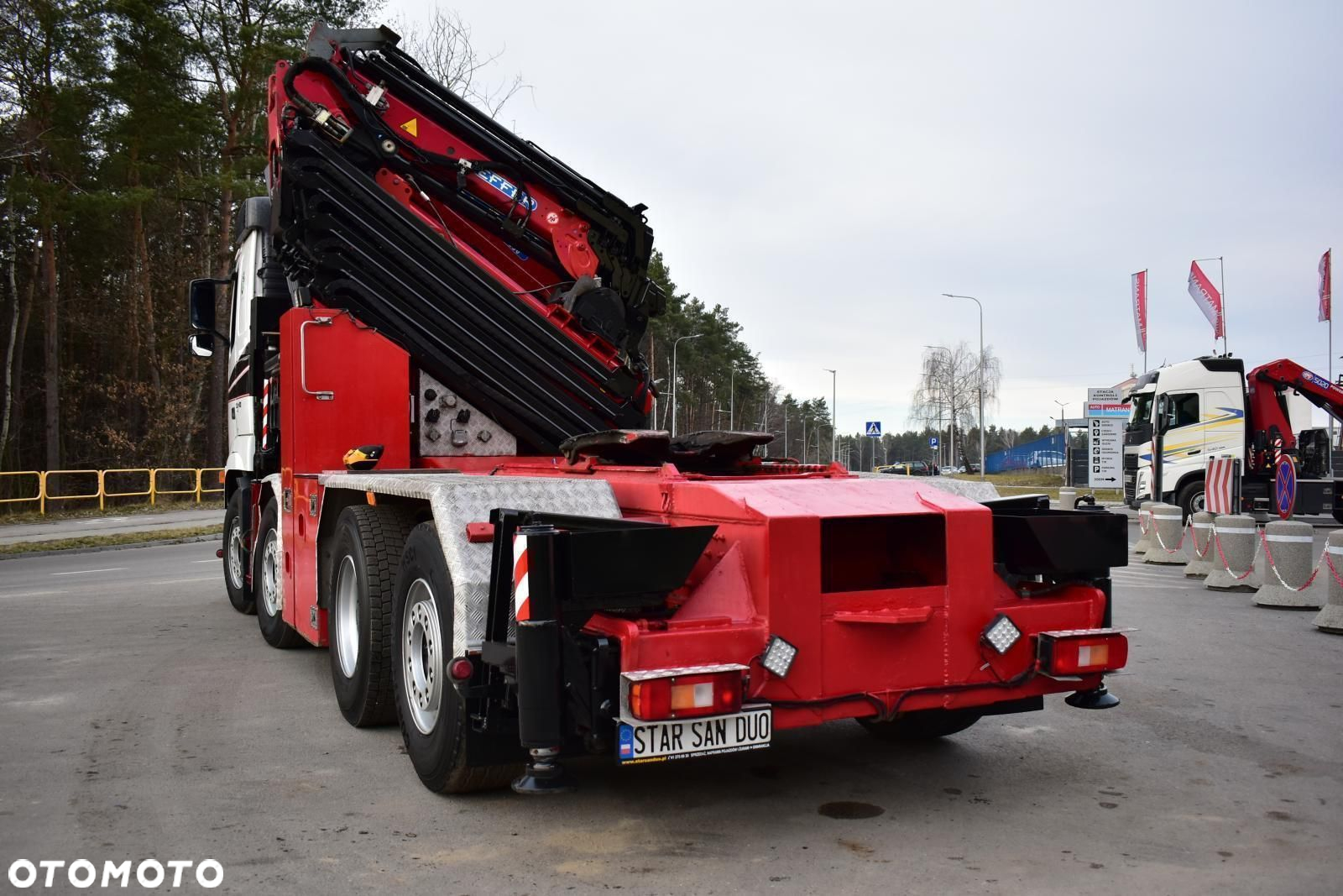 Volvo FH 520 8x2 EFFER 850 Fly Jib HDS Żuraw Wciągarka - 17