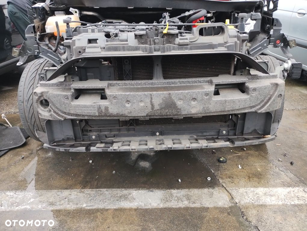 Pas wzmocnienie czołowe Ford B-max 1.6 benzyna