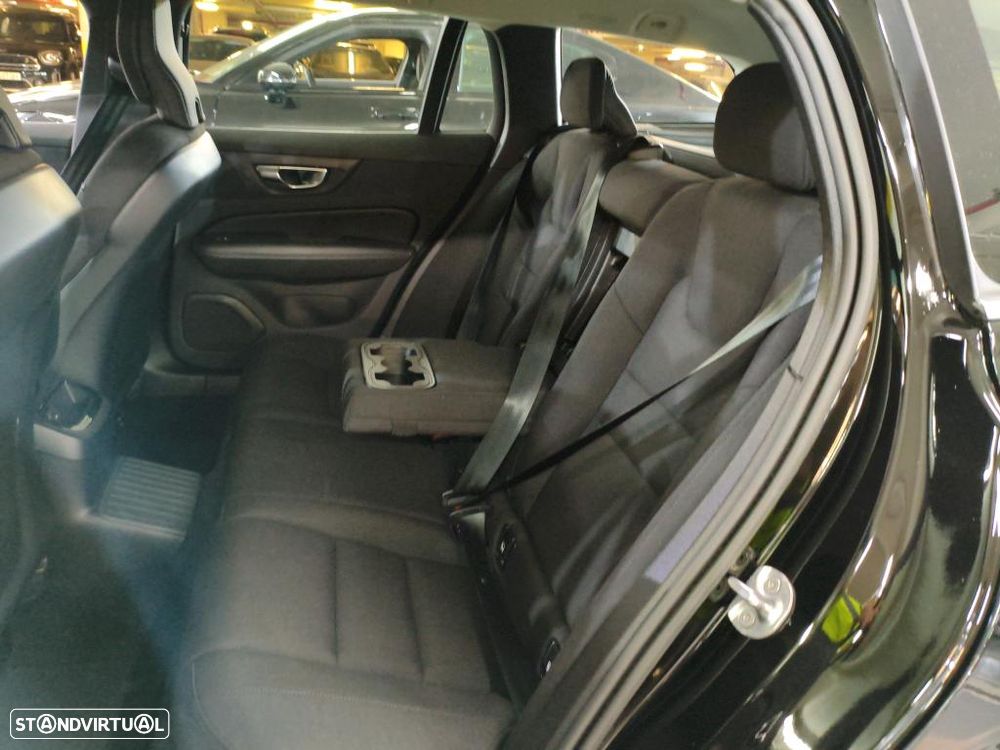 Volvo V60 2.0 T6 AWD TE Inscription Expression - 9