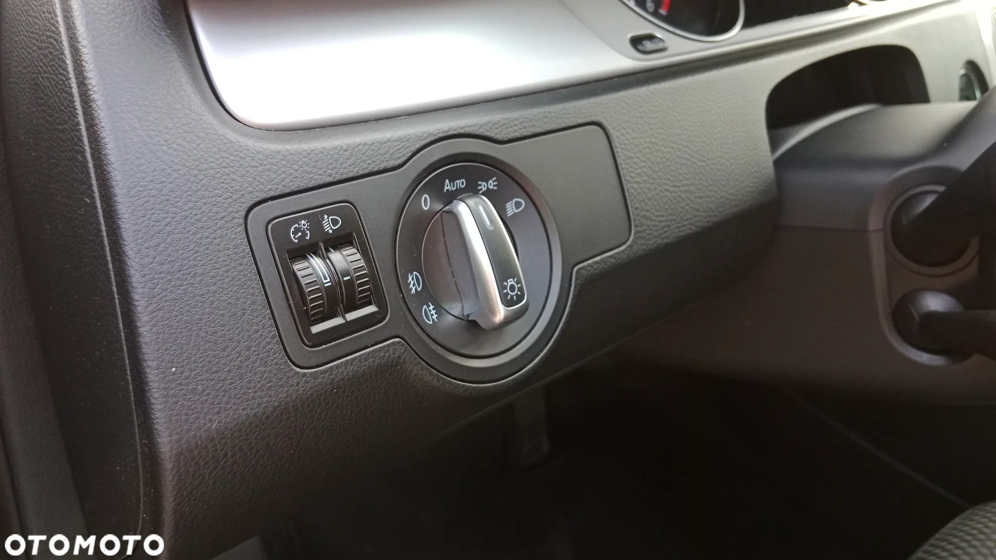 Volkswagen Passat 1.6 TDI Comfortline - 28