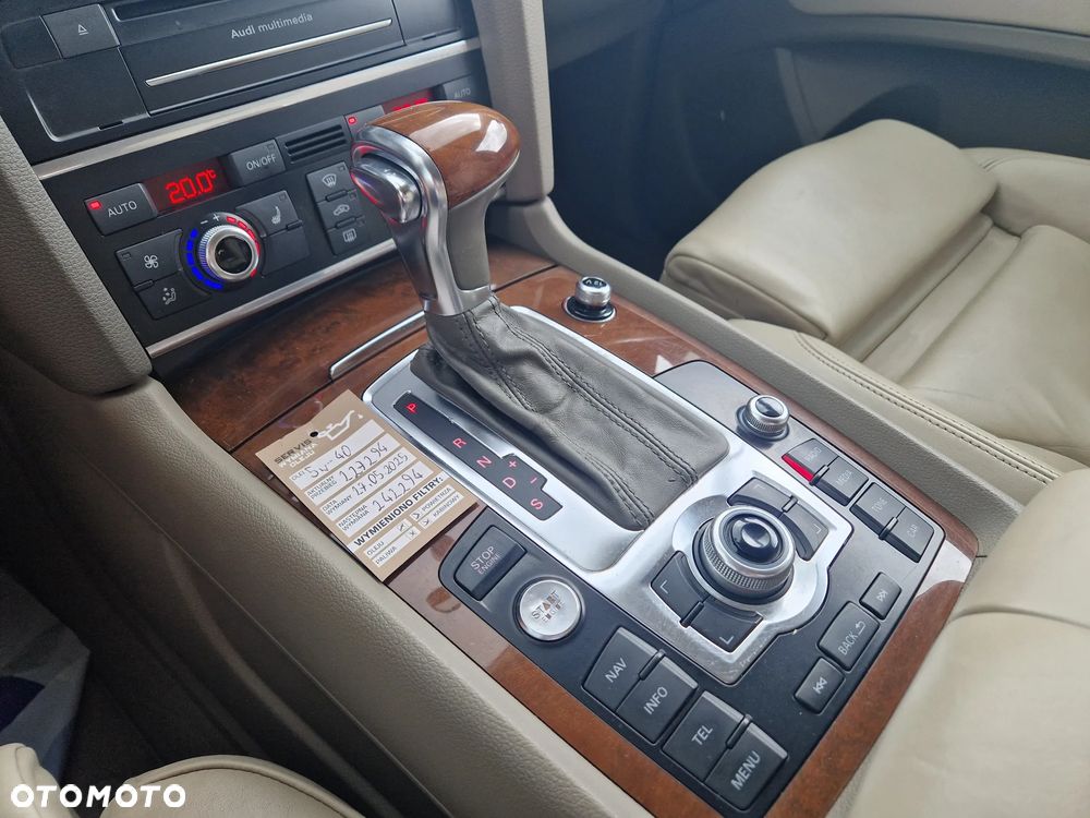 Audi Q7 3.0 TDI DPF Quattro Tiptronic - 24