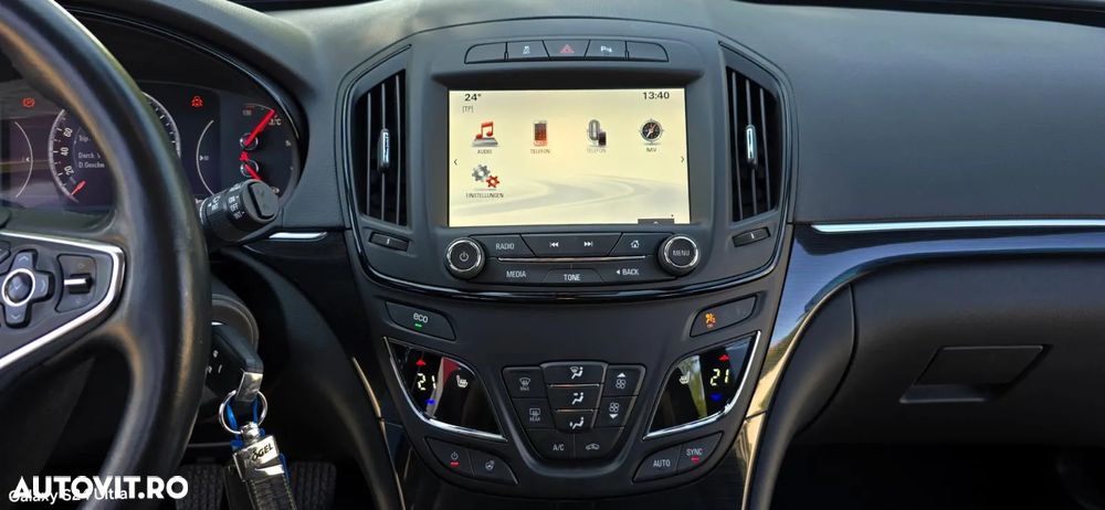 Opel Insignia - 18