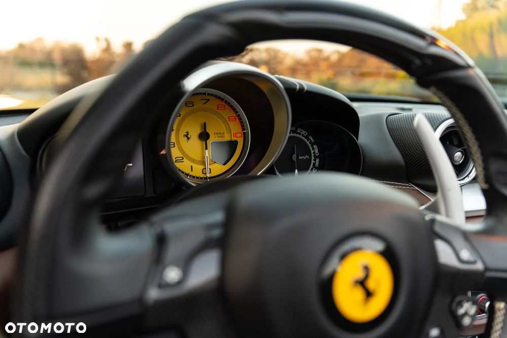 Ferrari California - 14