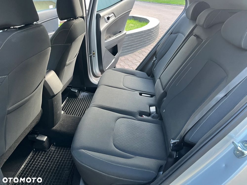 Kia Sportage 1.6 T-GDI M 2WD - 19