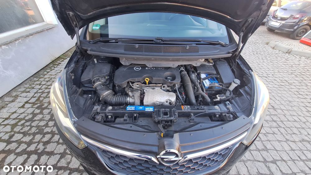 Opel Zafira 2.0 D Automatik Active - 18