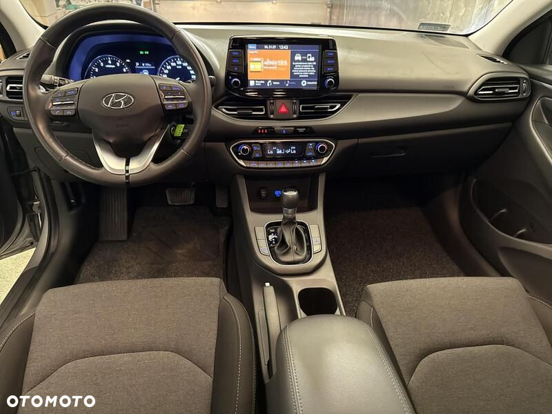 Hyundai i30 - 21