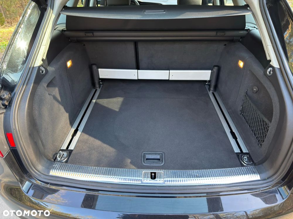 Audi A4 Avant 2.0 TDI DPF Ambiente - 16